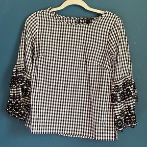 Black and white gingham J. Crew flutter sleeve top size 0